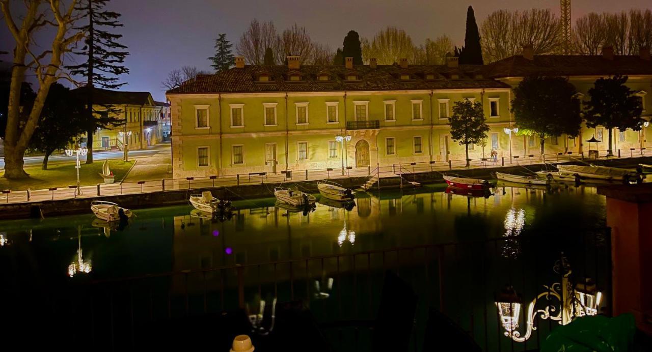 Time To Relax - La Terrazza Sul Lago Peschiera del Garda Extérieur photo